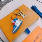 2026年2月3日入荷新品ルイヴィトン キーホルダー ギフト/誕生日/記念品/アクセサリーxin工場