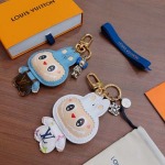 2026年2月3日入荷新品ルイヴィトン キーホルダー ギフト/誕生日/記念品/アクセサリーxin工場