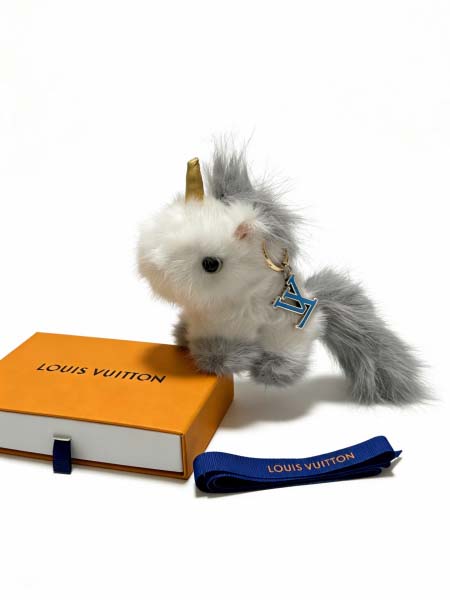 2026年2月3日入荷新品ルイヴィトン キーホルダー ギフト...