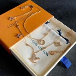 2026年2月3日入荷新品ルイヴィトンネックレスギフト/誕生日/記念品/アクセサリーxin工場