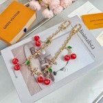 2026年2月3日入荷新品ルイヴィトンギフト/誕生日/記念品/アクセサリーxin工場