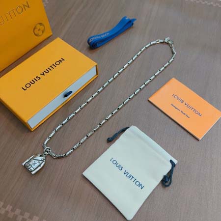 2026年2月3日入荷新品ルイヴィトンネックレスギフト/誕生...