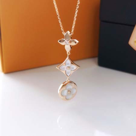 2026年2月3日入荷新品ルイヴィトンネックレスギフト/誕生...