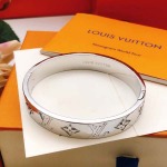 2026年2月3日入荷新品ルイヴィトン腕輪/ブレスレットギフト/誕生日/記念品/アクセサリーxin工場