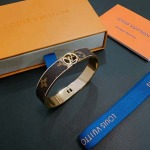 2026年2月3日入荷新品ルイヴィトンブレスレットギフト/誕生日/記念品/アクセサリーxin工場