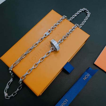 2026年2月3日入荷新品ルイヴィトンネックレスギフト/誕生...