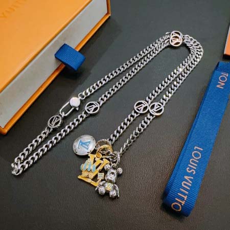2026年2月3日入荷新品ルイヴィトンネックレスギフト/誕生...