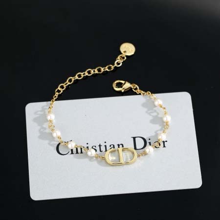 2026年2月5日入荷新品Diorブレスレットギフト/誕生日...