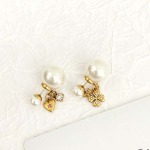 2026年2月5日入荷新品Diorピアスギフト/誕生日/記念品/アクセサリーxin工場