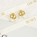 2026年2月5日入荷新品Diorピアスギフト/誕生日/記念品/アクセサリーxin工場