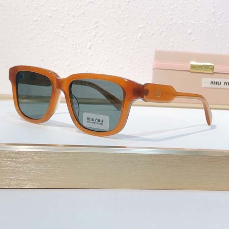 2026年2月6日入荷新品MIU MIU原版復刻サングラスギ...