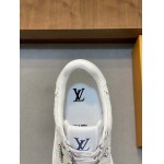 2026年2月21日入荷新作Louis Vuitton靴/スニーカー人気商品★/誕生日プレゼント/流行/高品質/JY工場