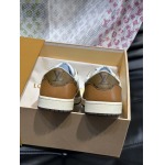 2026年2月21日入荷新作Louis Vuitton靴/スニーカー人気商品★/誕生日プレゼント/流行/高品質/JY工場