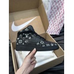 2026年2月21日入荷新作Louis Vuitton靴/スニーカー人気商品★/誕生日プレゼント/流行/高品質/JY工場