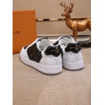 2026年2月21日入荷新作Louis Vuitton靴/スニーカー人気商品★/誕生日プレゼント/流行/高品質/JY工場