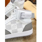 2026年2月21日入荷新作Louis Vuitton靴/スニーカー人気商品★/誕生日プレゼント/流行/高品質/JY工場