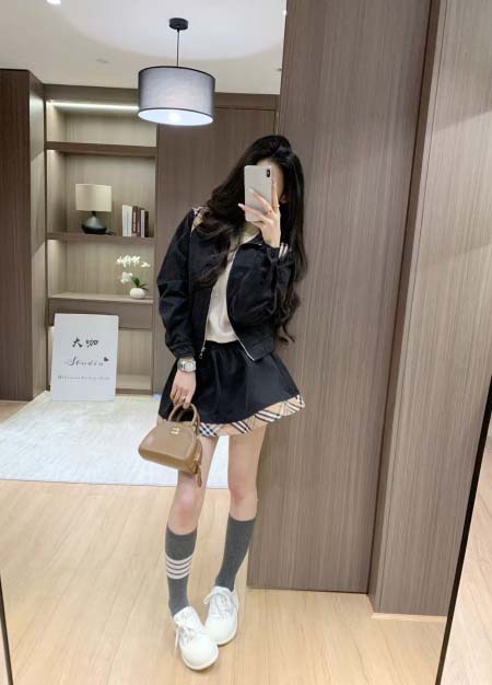 2026年2月26日入荷早春新作burberry上下ファッシ...