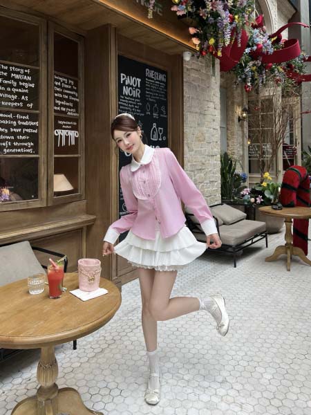 2026年3月6日入荷早春新作 Miumiuシャツファッション/誕生日プレゼント/贈り物 can工場