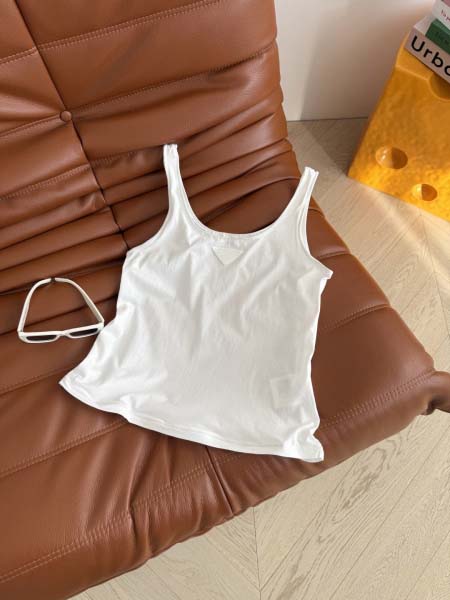 2026年3月6日入荷早春新作Pradaチョッキファッション/誕生日プレゼント/贈り物 can工場