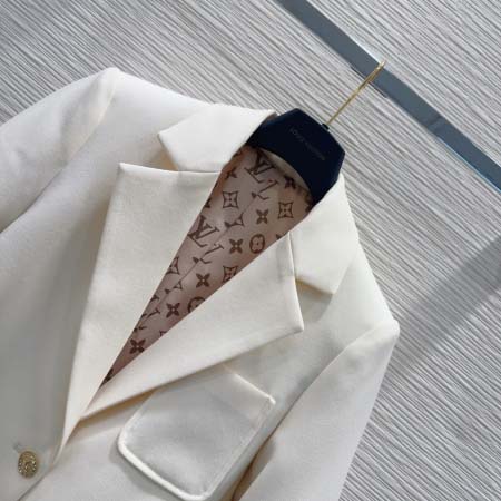 2026年3月6日入荷早春新作Louis Vuittonジャケットファッション/誕生日プレゼント/贈り物 can工場