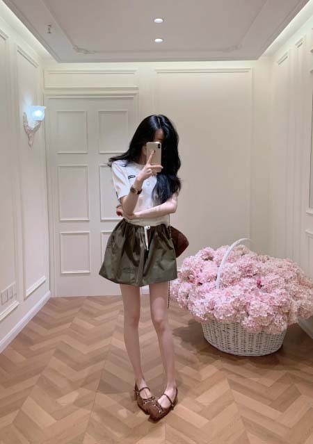 2026年3月6日入荷早春新作 Miumiuニット半袖女性用ファッション/誕生日プレゼント/贈り物 can工場