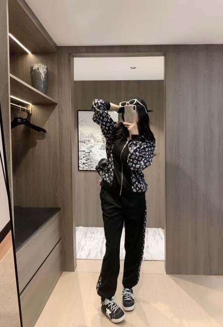 2026年3月6日入荷早春新作Louis Vuittonセット女性用ファッション/誕生日プレゼント/贈り物 can工場