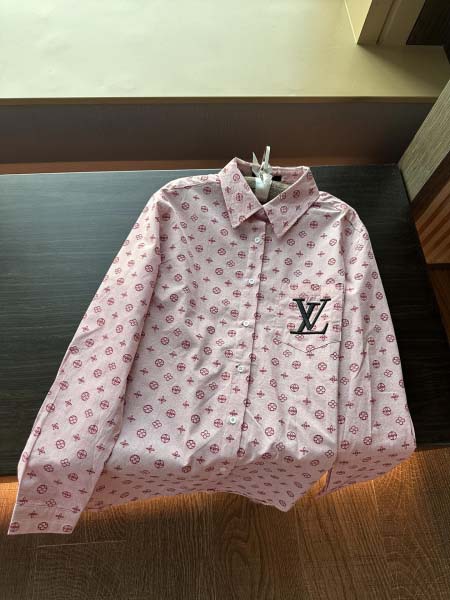 2026年3月6日入荷早春新作Louis Vuitton女性用ファッション/誕生日プレゼント/贈り物 can工場