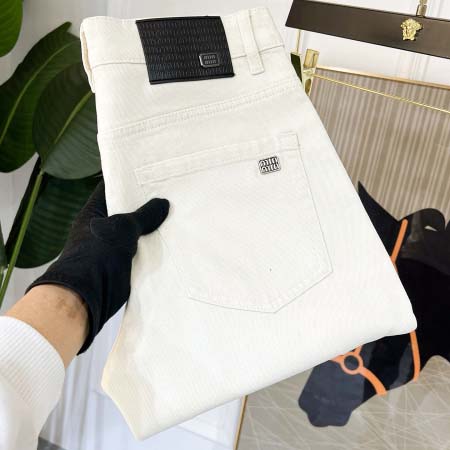 2026年3月18日春夏新作MiuMiuジーパン luols工場