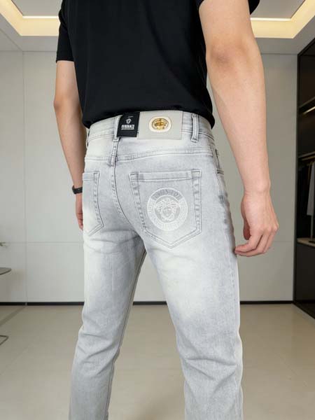 2026年3月18日春夏新作ファッション高品質Versaceジーパン luols工場