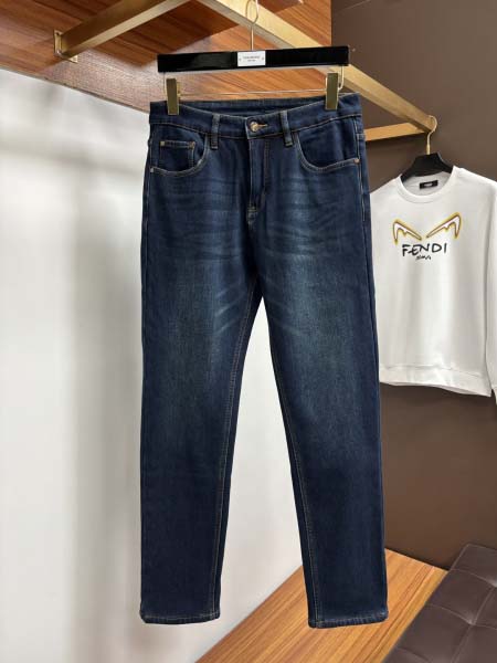 2026年3月18日春夏新作ファッション高品質Armaniジーパン luols工場