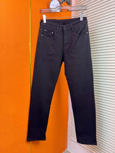 2026年3月18日春夏新作ファッション高品質Pradaジーパン luols工場