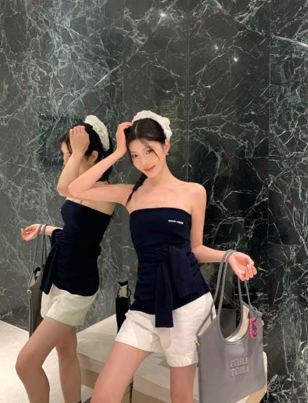 2026年3月9日入荷早春新作MIUMIU女性用ファッション/誕生日プレゼント/贈り物 can工場