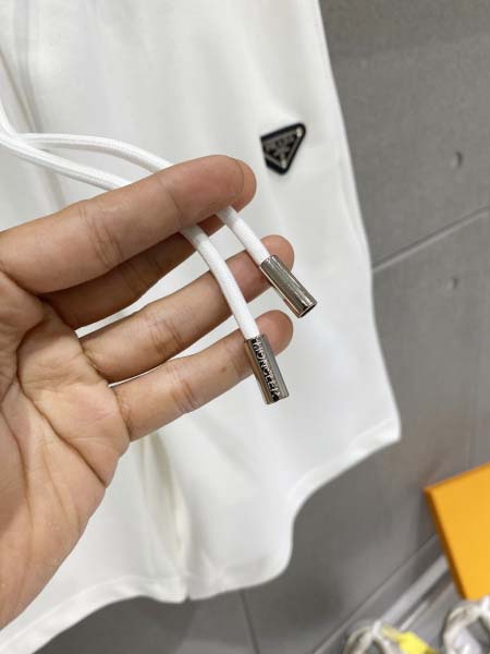 2026年3月23日入荷新作Pradaスーツ上下 超厳選★高級品/誕生日プレゼント/OM工場