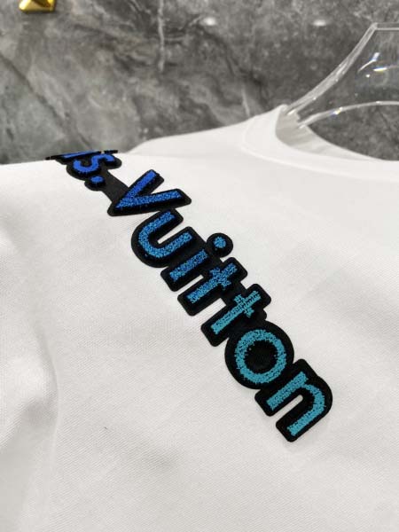 2026年3月25日入荷新作Louis Vuitton半袖 tシャツ 超厳選★高級品/誕生日プレゼント/OM工場