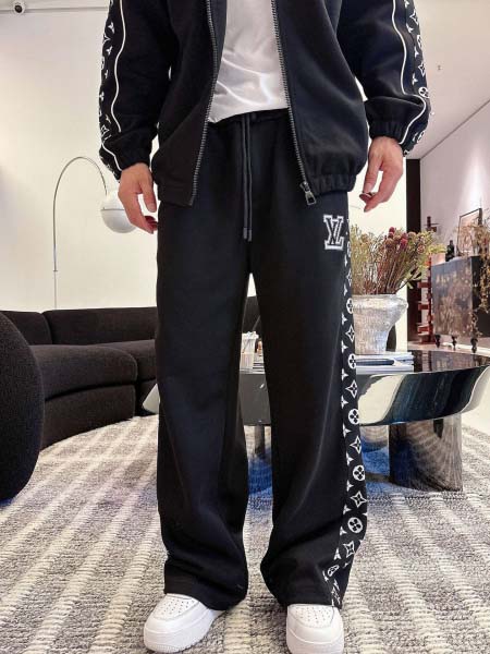 2026年3月25日入荷新作Louis Vuitton上下セット 超厳選★高級品/誕生日プレゼント/OM工場