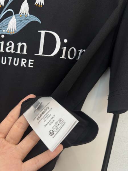 2026年3月30日入荷新作Dior半袖Tシャツ春夏高品質超厳選★入手困難/LD工場