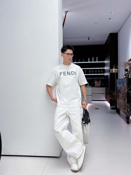2026年3月29日入荷新作Fendi半袖Tシャツ春夏高品質超厳選★入手困難/LD工場