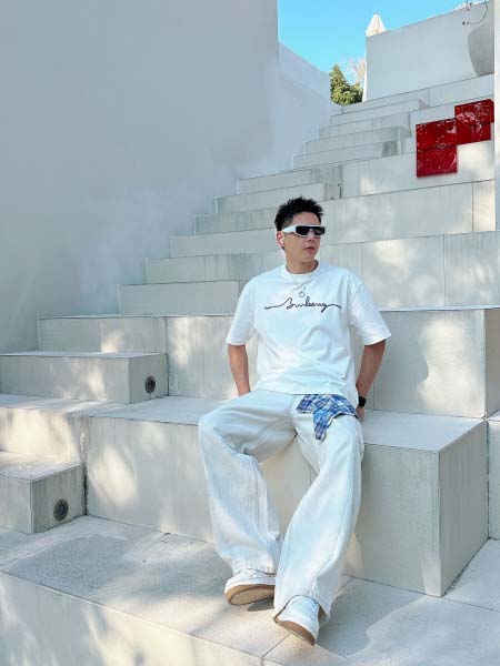 2026年3月30日入荷新作Burberry半袖Tシャツ春夏高品質超厳選★入手困難/LD工場