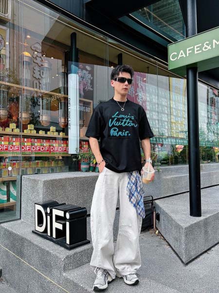 2026年3月31日入荷新作Louis Vuitton半袖Tシャツ春夏高品質超厳選★入手困難/LD工場