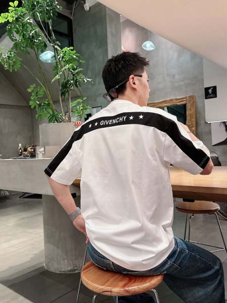 2026年3月31日入荷新作Givenchy半袖Tシャツ春夏高品質超厳選★入手困難/LD工場