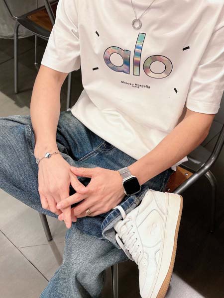2026年3月31日入荷新作Alo半袖Tシャツ春夏高品質超厳選★入手困難/LD工場