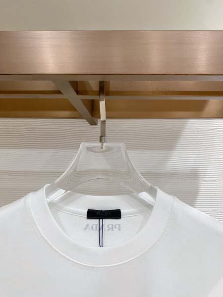 2026年3月31日入荷新作Prada半袖Tシャツ春夏高品質超厳選★入手困難/LD工場