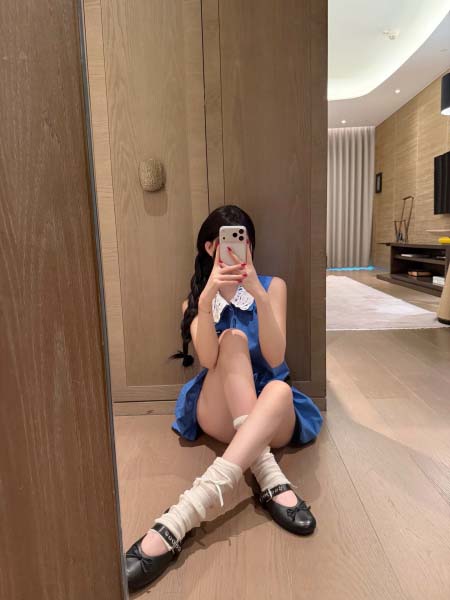 2026年3月6日入荷早春新作 Miumiuワンピースファッ...