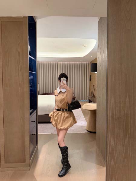 2026年3月6日入荷早春新作 Miumiuワンピースファッ...