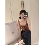 2026年3月6日入荷早春新作Miumiuニットベスト女性用ファッション/誕生日プレゼント/贈り物 can工場