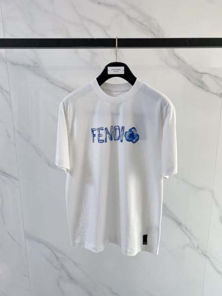 2026年3月7日入荷春夏新作Fendi半袖 tシャツ高品質...