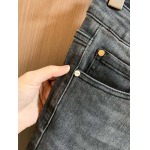 2026年3月18日春夏新作ファッション高品質FENDIジーパン luols工場