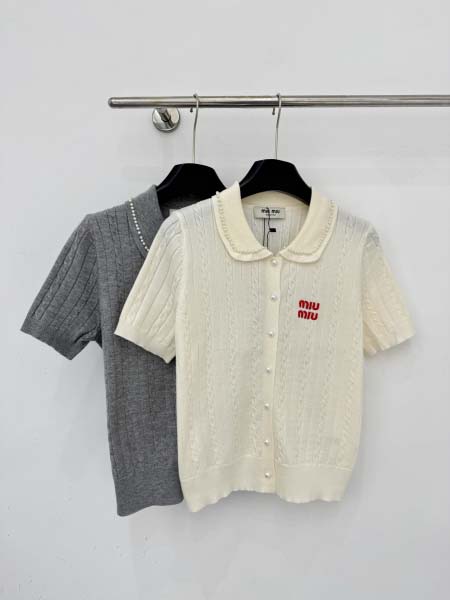 2026年3月9日入荷早春新作MIUMIU女性用ファッション...