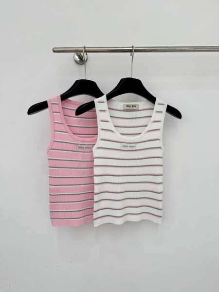 2026年3月9日入荷早春新作MIUMIU女性用ファッション...