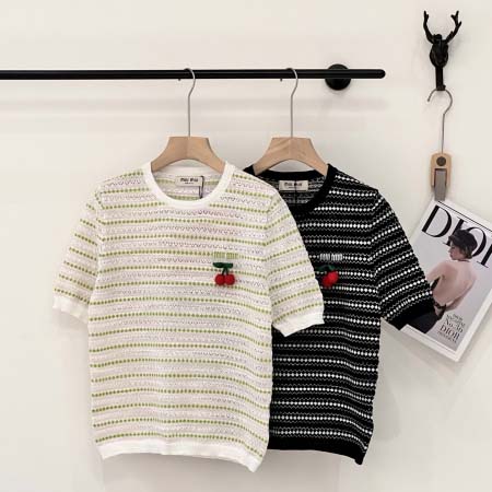 2026年3月9日入荷早春新作MIUMIU女性用ファッション...